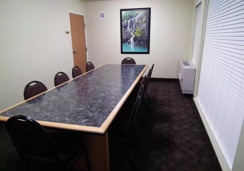 Aspen Suites Hotel Sitka