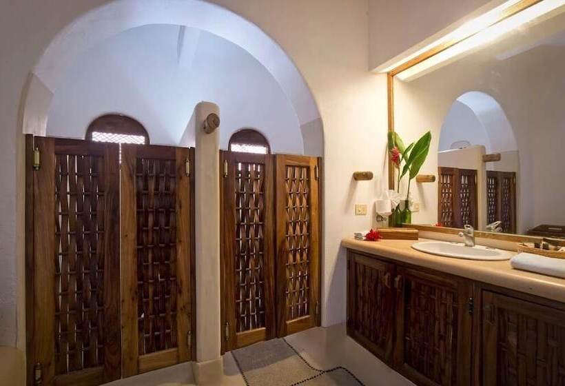 هتل Real De La Palma