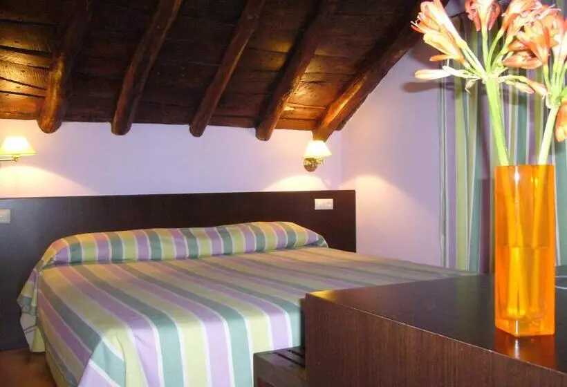 Maaseutuhotelli Rural Casa Roja