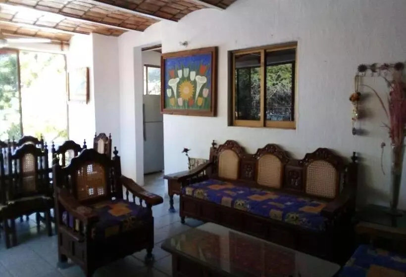 Hotelli Y Bungalows Islas Careyes