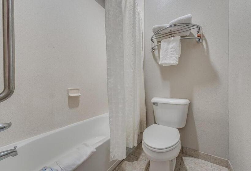 מוטל Executive Inn & Suites Cushing