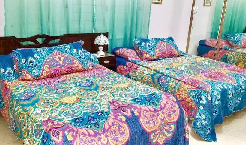 ベッドアンドブレックファースト Hostal Nelson Y Consuelo
