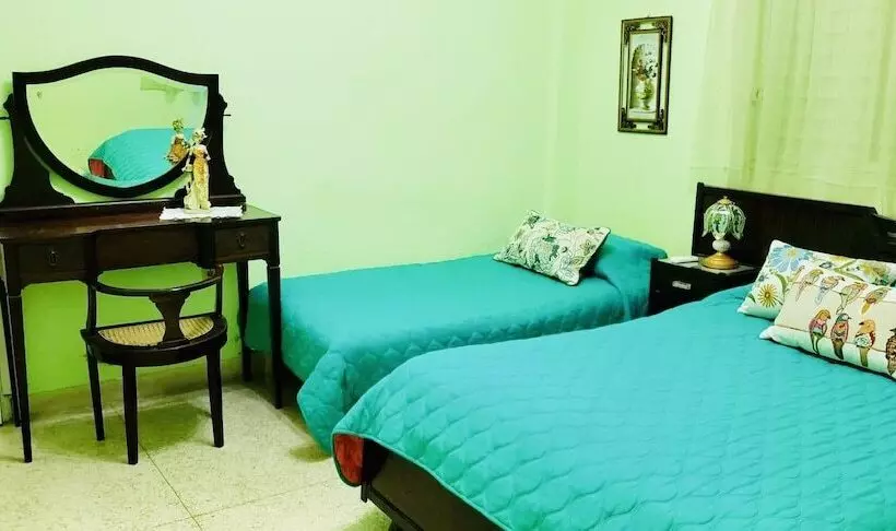 ベッドアンドブレックファースト Hostal Nelson Y Consuelo