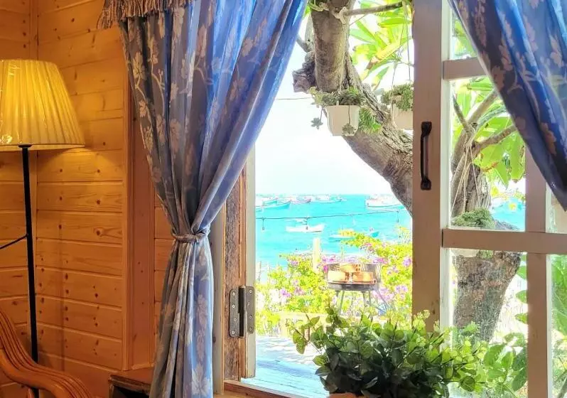 تختخواب و صبحانه Nhà Xinh Sơn Hải Ninh Thuận Homestay