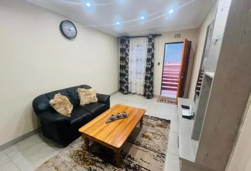 ペンション Arcon Accommodation