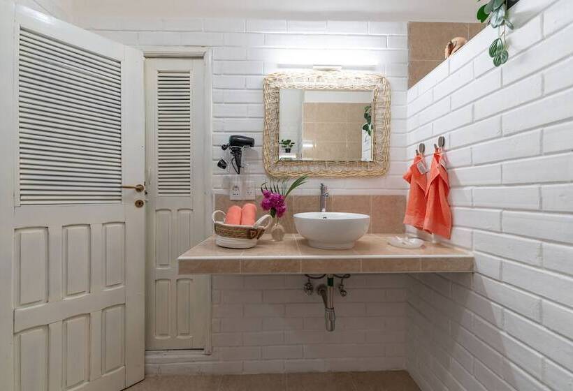 پانسیون Casa Babi