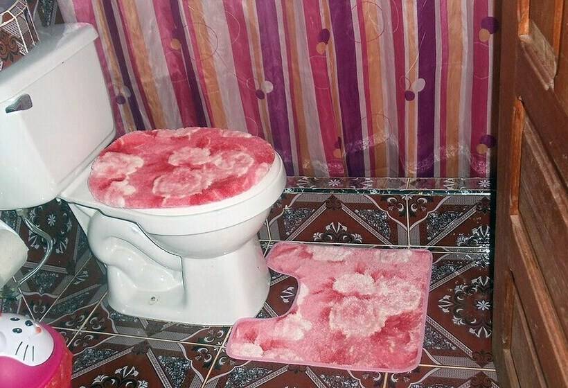 پانسیون Casa El Almendro Maritza Y Omar