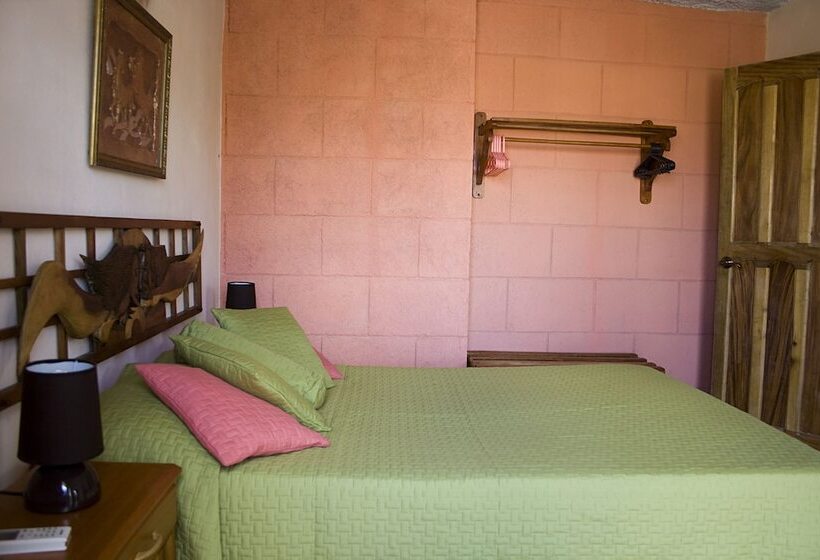 پانسیون Hostal Don Jose