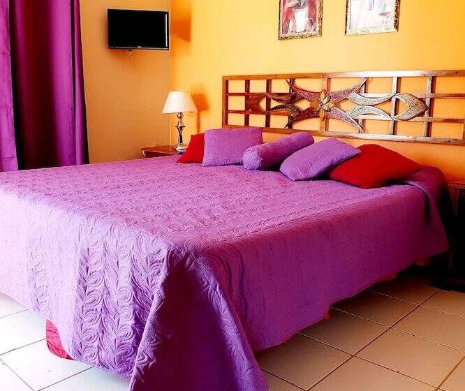 پانسیون Hostal Don Jose