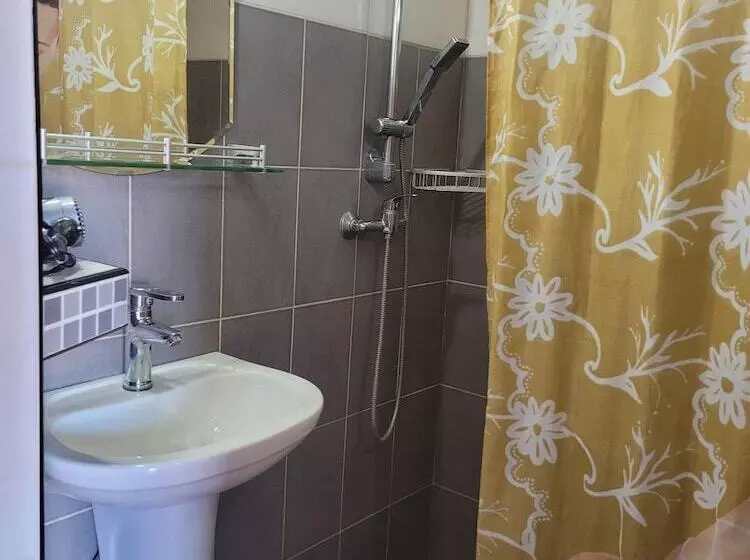 پانسیون Hostal Don Jose