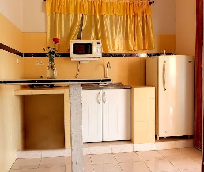 پانسیون Hostal Don Jose