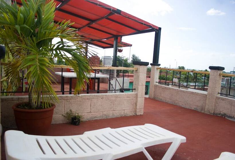 پانسیون Hostal Don Jose