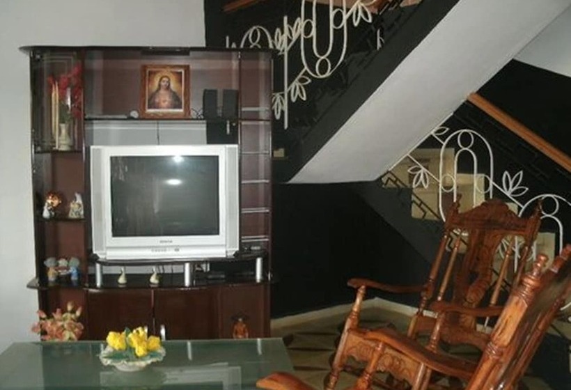 پانسیون Hostal Luna Azul