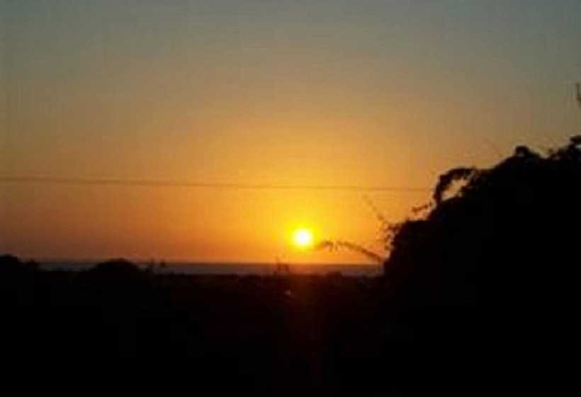 پانسیون Hostal Rosa Helena