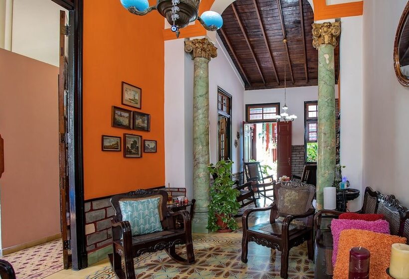 پانسیون Sra Olga Rivera