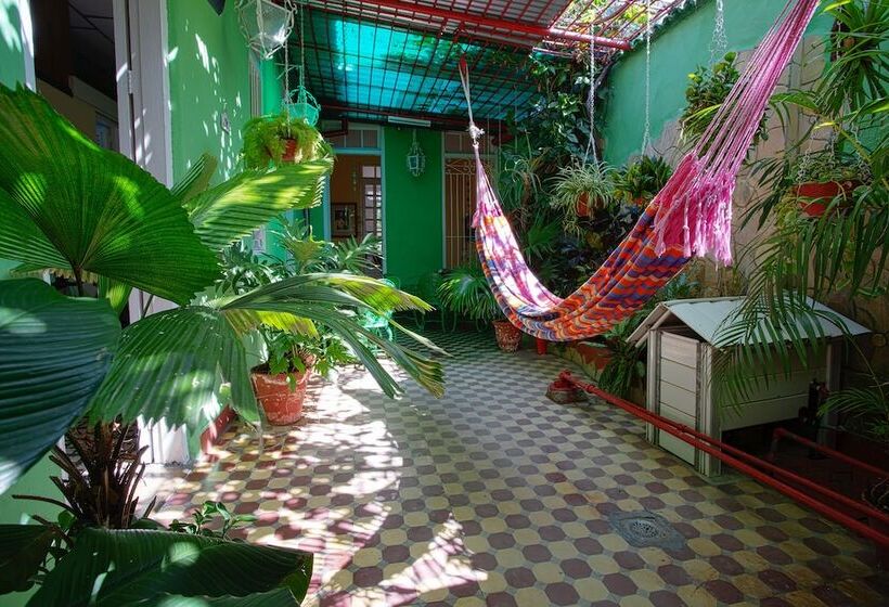 پانسیون Sra Olga Rivera