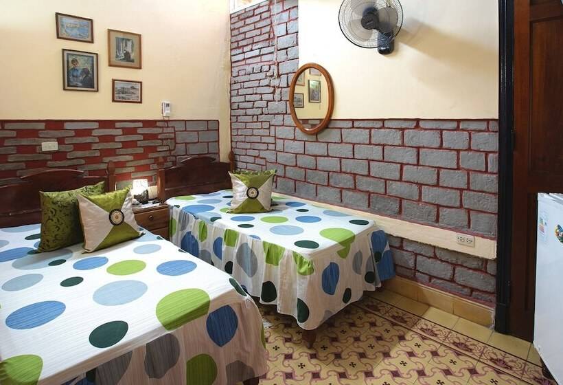 پانسیون Sra Olga Rivera