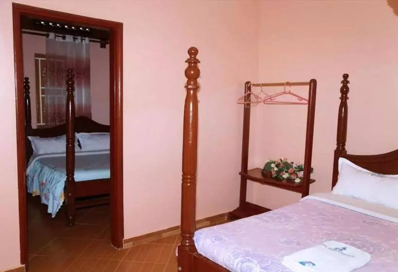 پانسیون Link Suites Bar And Resstaurant Mbarara