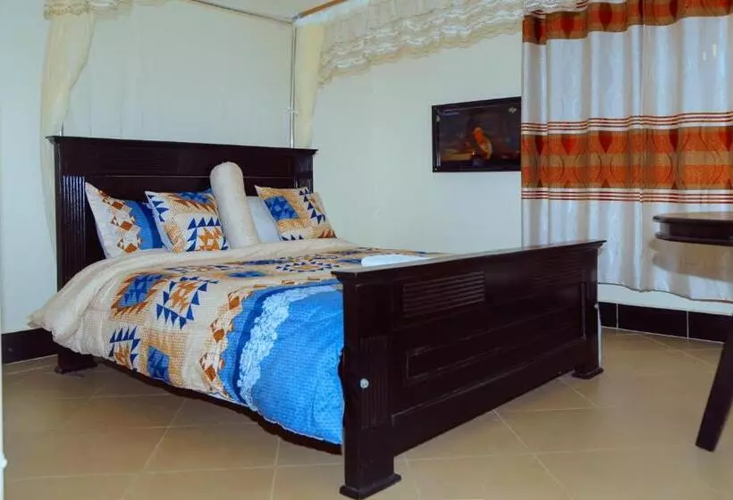 پانسیون Link Suites Bar And Resstaurant Mbarara