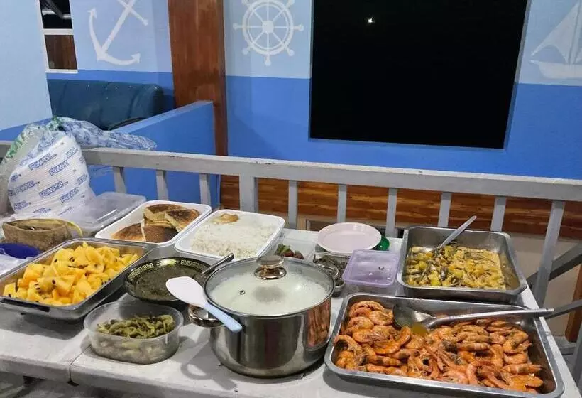 ベッドアンドブレックファースト 4j&i Seamans Deck With Private Pool