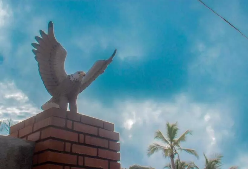 ベッドアンドブレックファースト Eagle Resort