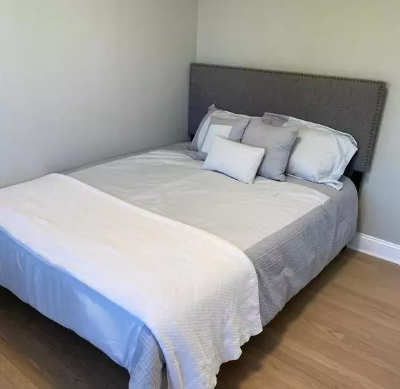 Aamiaismajoitus (B&B) Ellas