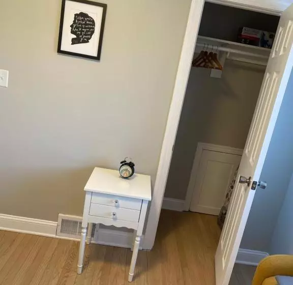 Aamiaismajoitus (B&B) Ellas