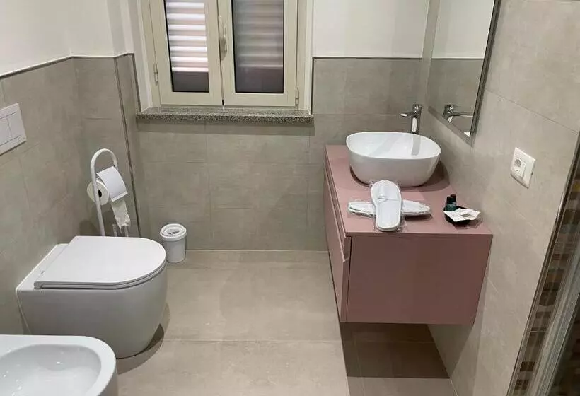 ベッドアンドブレックファースト Maraneri Rooms