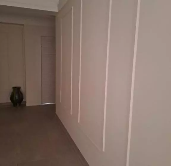 ベッドアンドブレックファースト Maraneri Rooms