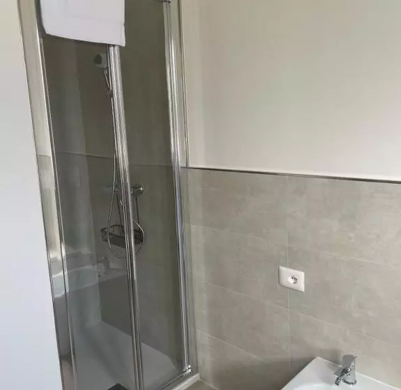 ベッドアンドブレックファースト Maraneri Rooms