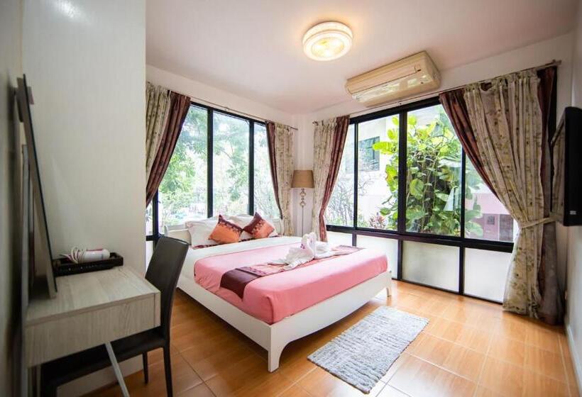 Hotel ชญาดา การ์เด้นเฮาส์ & รีสอร์ท