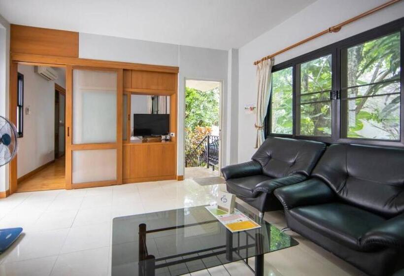 Hotel ชญาดา การ์เด้นเฮาส์ & รีสอร์ท