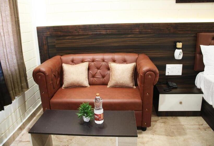 호텔 Boomerank Inn