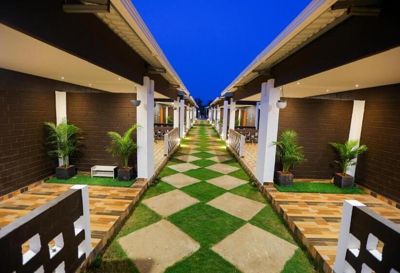 호텔 Boomerank Inn