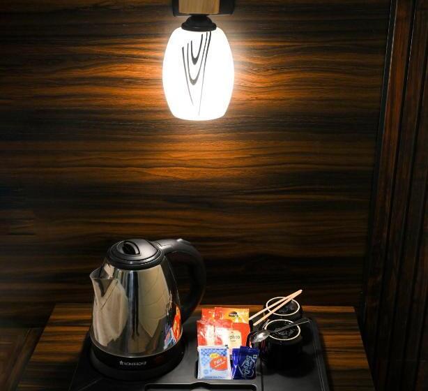 호텔 Boomerank Inn