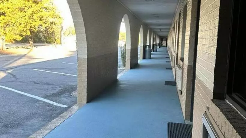 ホテル Loyalty Inn Rockingham