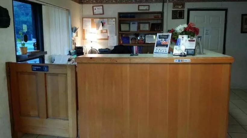 ホテル Loyalty Inn Rockingham