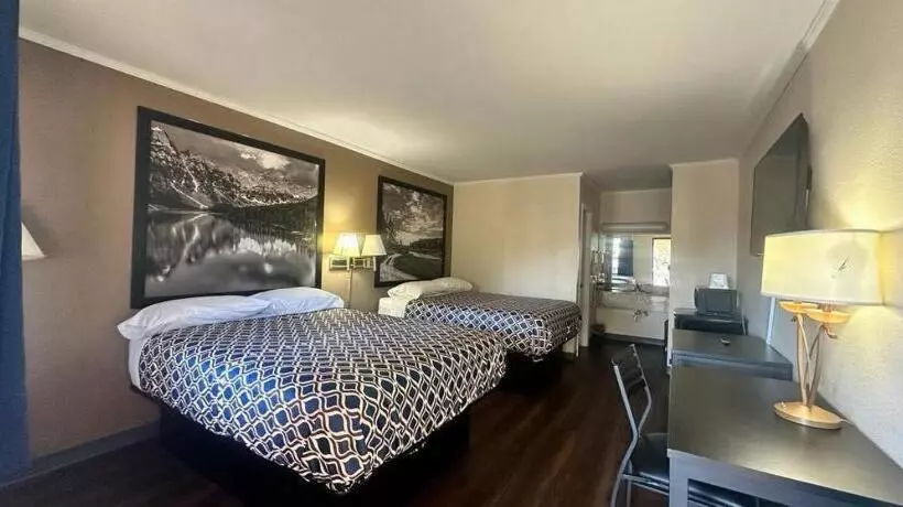 ホテル Loyalty Inn Rockingham