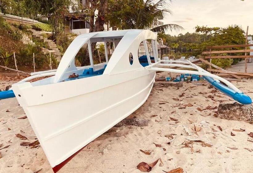 Hotel Maven Beach Resort