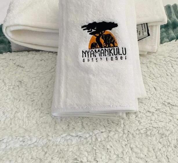 酒店 Nyamankulu Guest Lodge