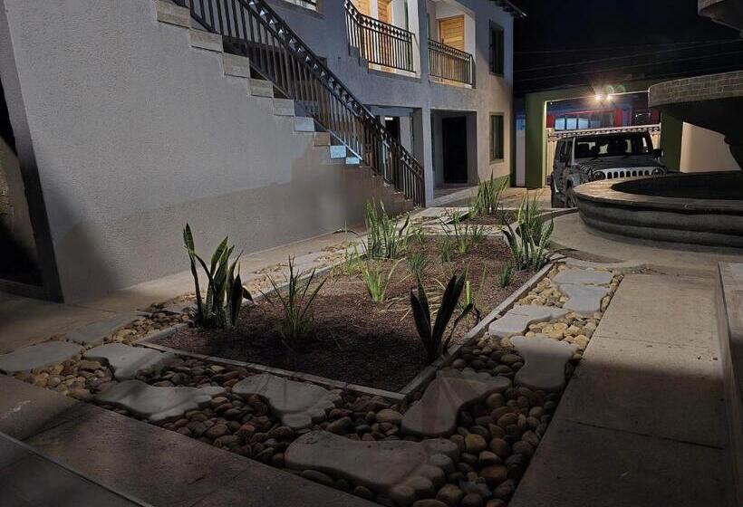 酒店 Nyamankulu Guest Lodge