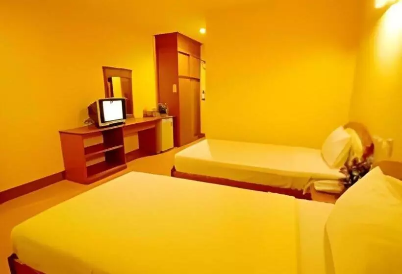 Hotelli Phuthong Place