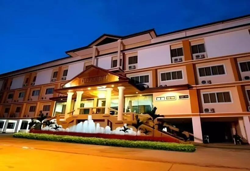 Hotelli Phuthong Place