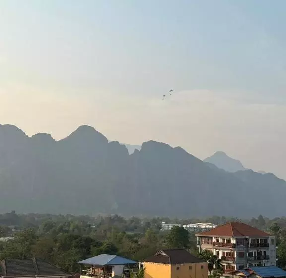 هتل Sky