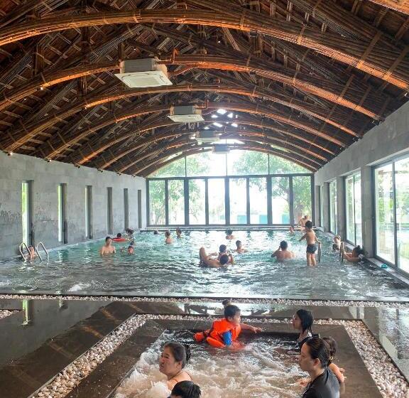 هتل Wyndham Grand Vedana Villa