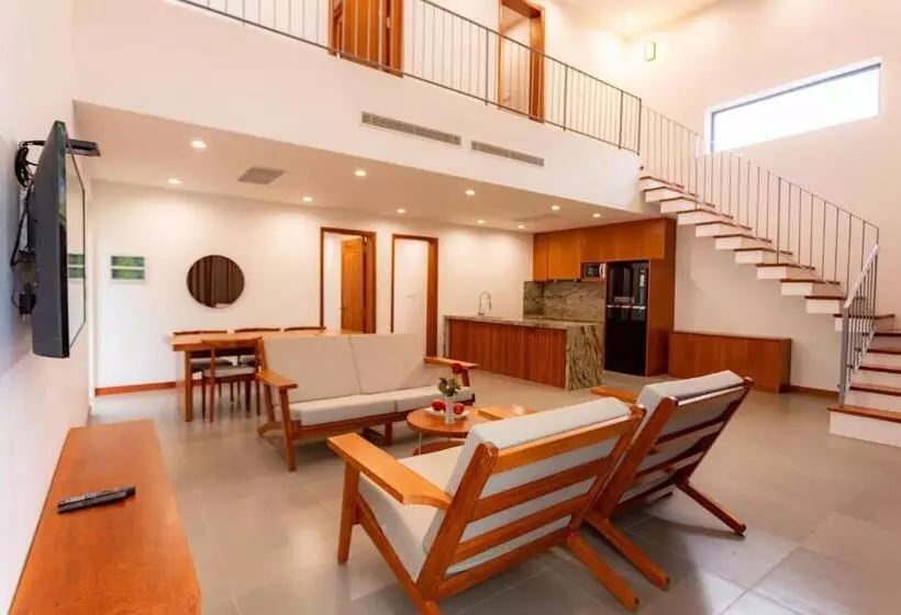 هتل Wyndham Grand Vedana Villa
