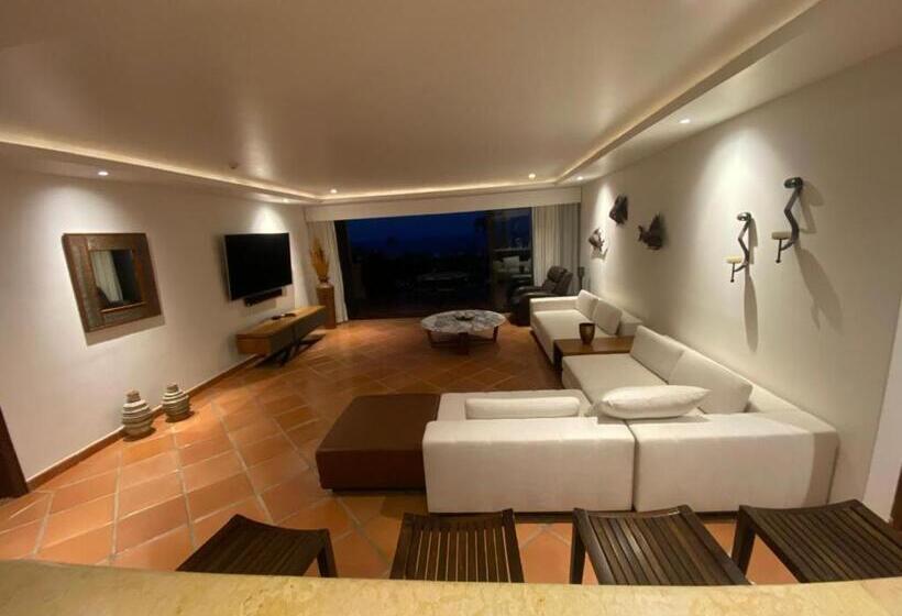 Lujoso Y Exclusivo Apartamento Con Vistas Hermosas