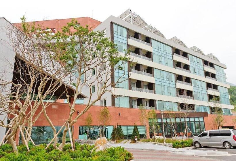 Mungyeong Saejae Resort
