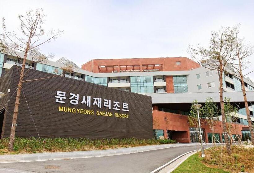 Mungyeong Saejae Resort