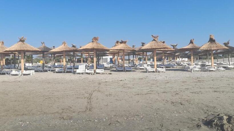 پانسیون Casa Manu